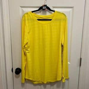 Active Wear, 3X, yellow, long sleeve, tee. Great condition. Pet/smoke free env.